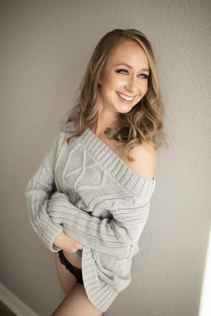 boudoir with sweater and smile